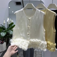 小香风马甲女醋酸无袖衬衫2026夏季设计感花瓣洋气坎肩背心上衣潮