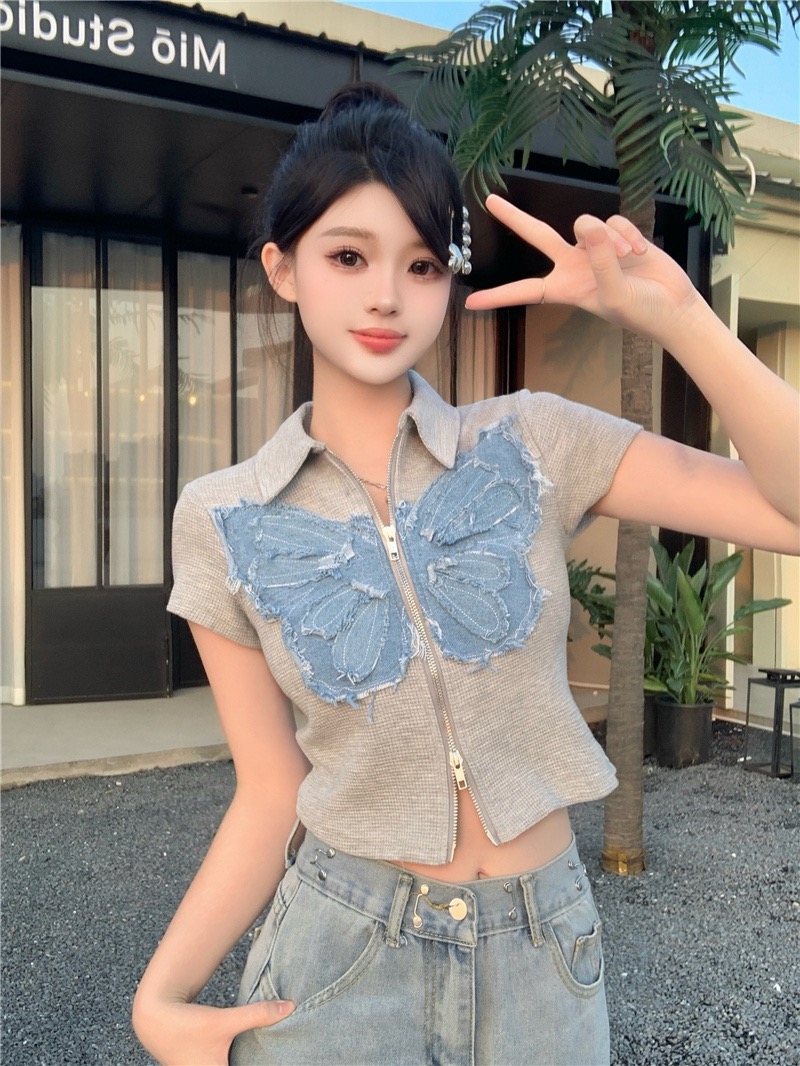 FA33553# 美式复古蝴蝶贴布Polo领短袖衬衫女短款辣妹拉链设计感小众上衣夏 服裝批發女裝批發服飾貨源