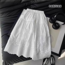 批发<b class='q'>女童</b><b class='q'>半身裙</b>夏季2026新款儿童洋气公主裙女孩刺绣花边裙白色裙子夏