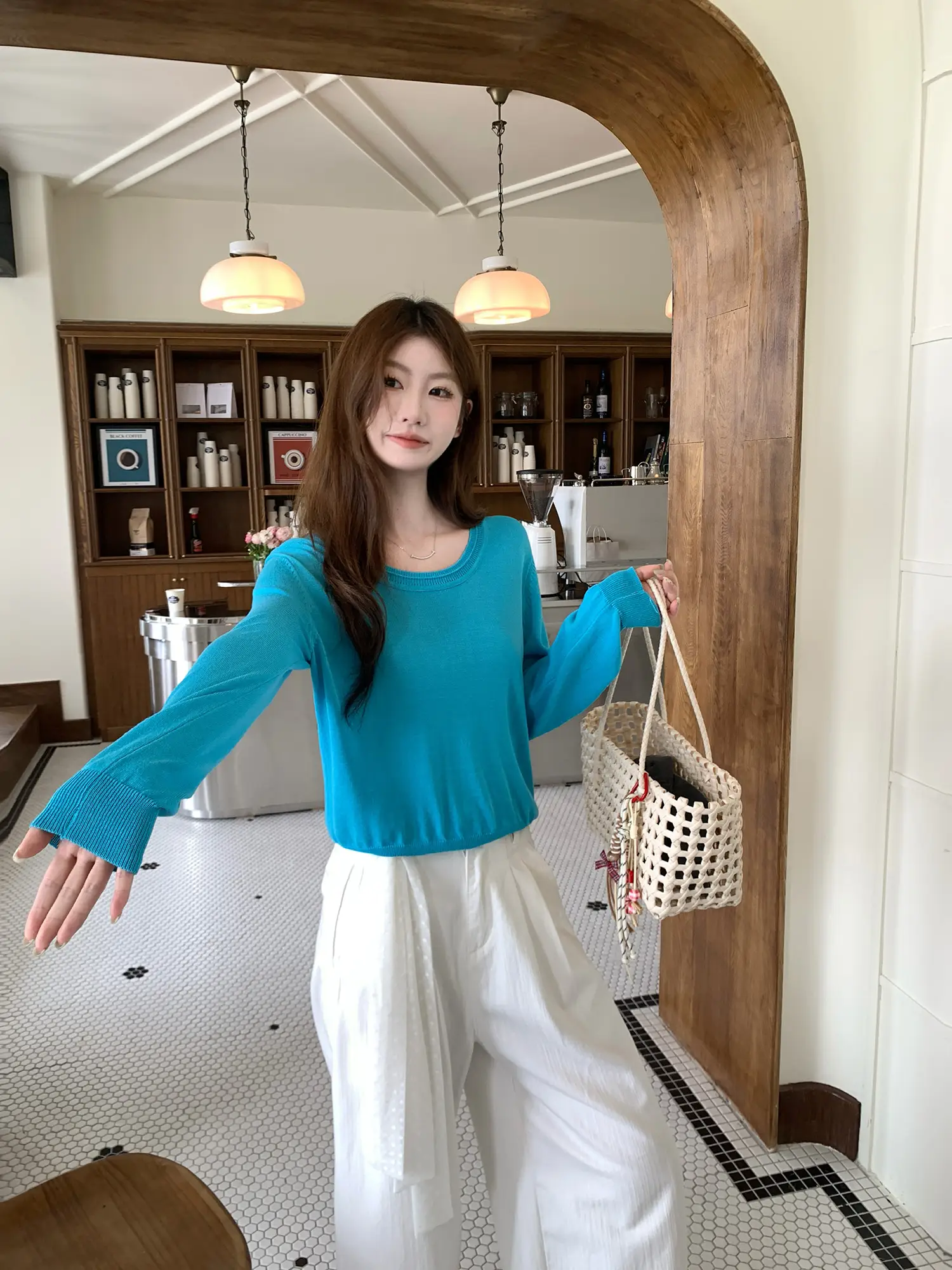 블루 니트 여성 상의 상세 이미지 12