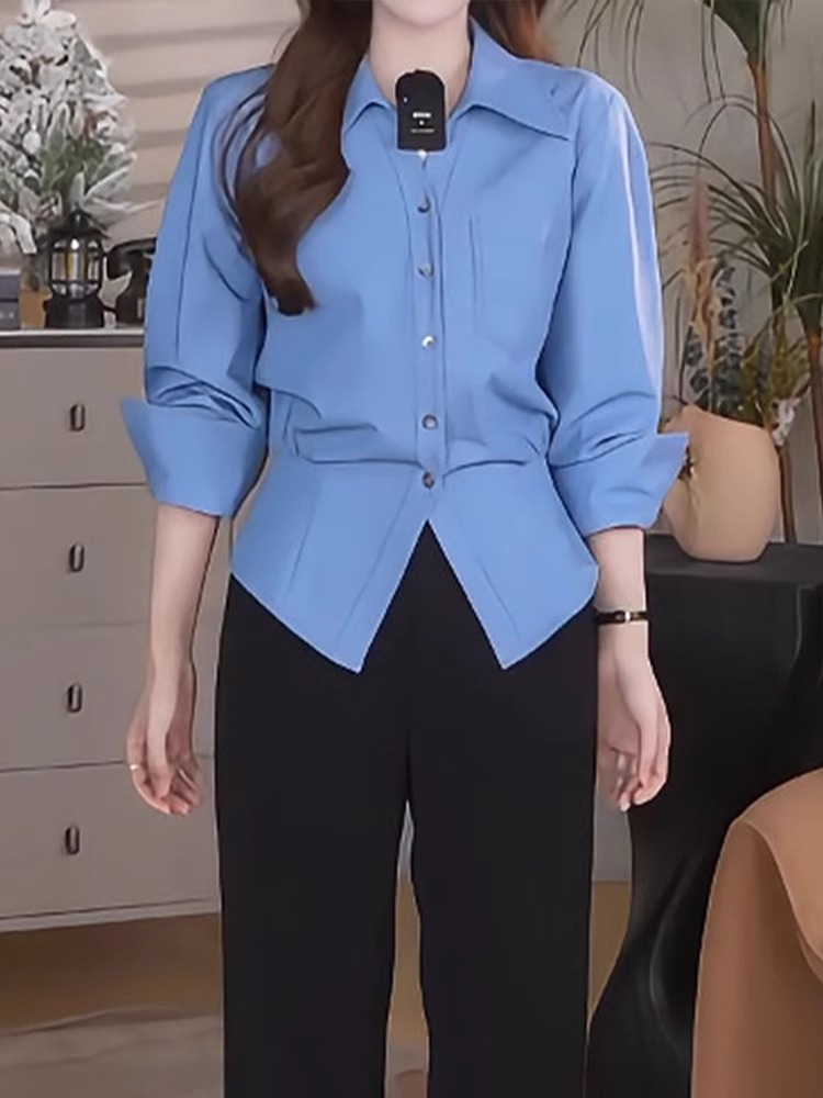 파란색 슬림해 보이는 패션 다용도 긴팔 여성 셔츠 작은 키 외출용 고급 품격 고유 한 표지 고기 화이트 맨위