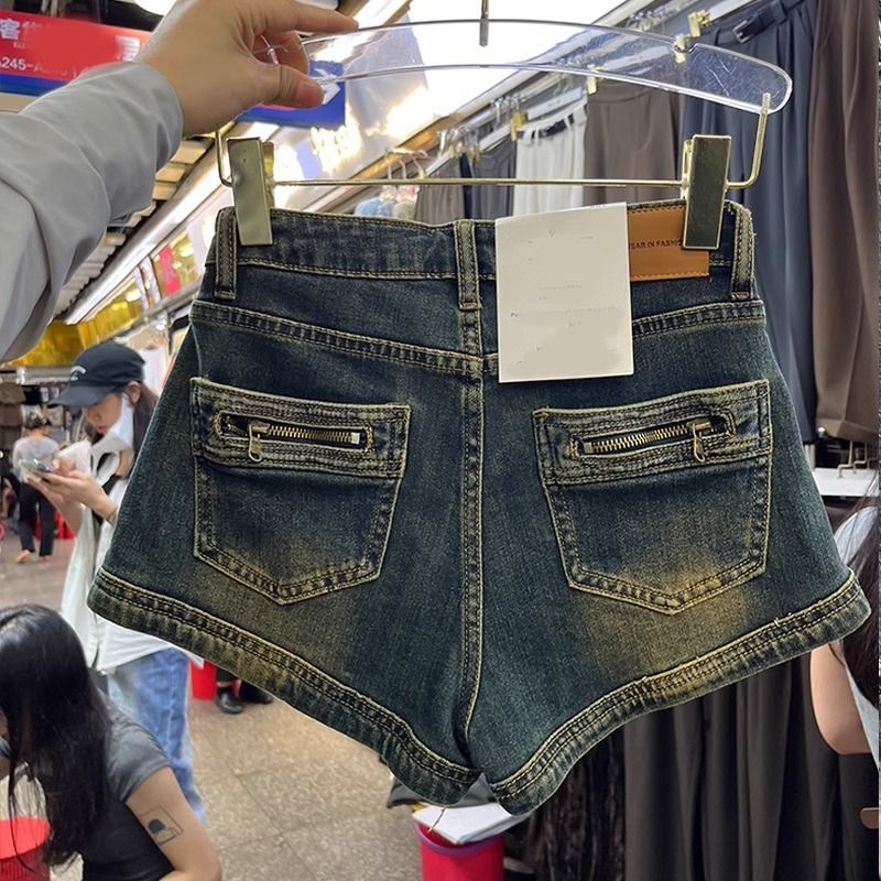 FA24317# 复古牛仔热裤超短裤女外穿秋冬ins潮高街水洗小个子辣妹显瘦靴裤 服裝批發女裝批發服飾貨源