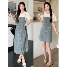 批发实拍～大码女装2025年<b class='q'>夏季</b>新款牛仔撞色拼接假两件连衣裙