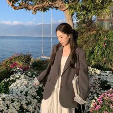 批发春新款韩版<b class='q'>蕾丝</b>灰色宽松<b class='q'>西装外套</b>高级感廓形免烫休闲西服外套