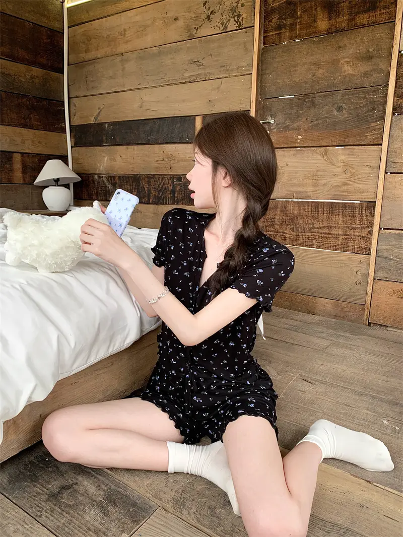 한국 스타일 소프트 브라 패드 홈웨어 세트 상세 이미지 3