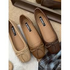 批发方头浅口单鞋女平底2025春季新款法式晚风仙女温柔通勤粗跟奶奶鞋