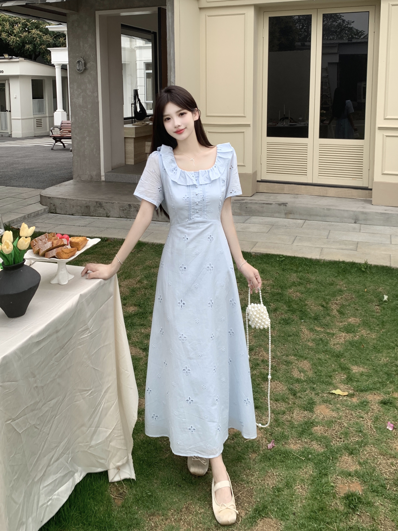 실사 2025 여름 프랑스식 궁정 자수 패치워크 프릴 칼라 중간 길이 허리 수축 슬림해 보이는 빅 사이즈 드레스