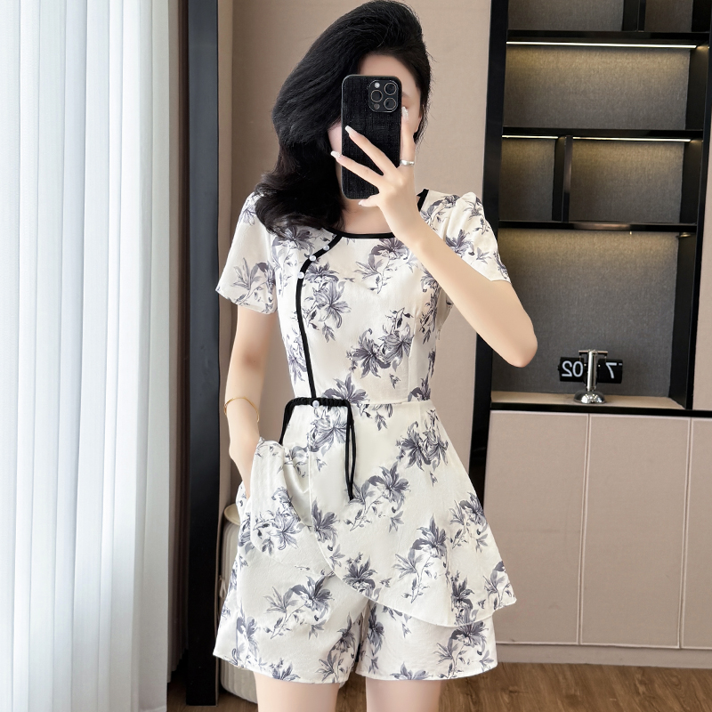RY9442# 时尚套装2026夏季韩版印花显瘦气质遮肚修身洋气上衣＋短裤...