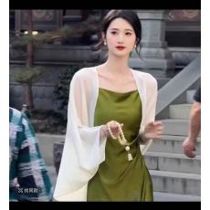 批发超仙<b class='q'>雪纺</b>防晒衣女夏冰丝薄纱开衫小坎肩蝙蝠袖吊带裙外搭披肩罩衫