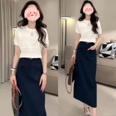 批发2026春夏新款设计感镂空针织修身短袖T恤百搭<b class='q'>半身裙</b>女小众两件套