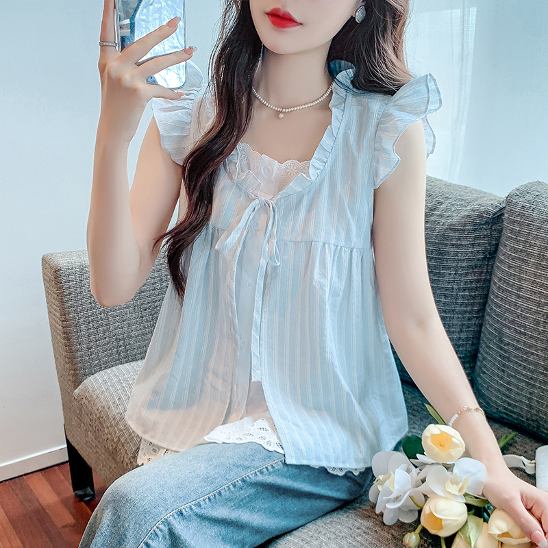작은 청신 프릴 작은 날다 소매 페이크 레이어드 조끼 여성 여름 파란색 스트라이프 작은 셔츠 맨위