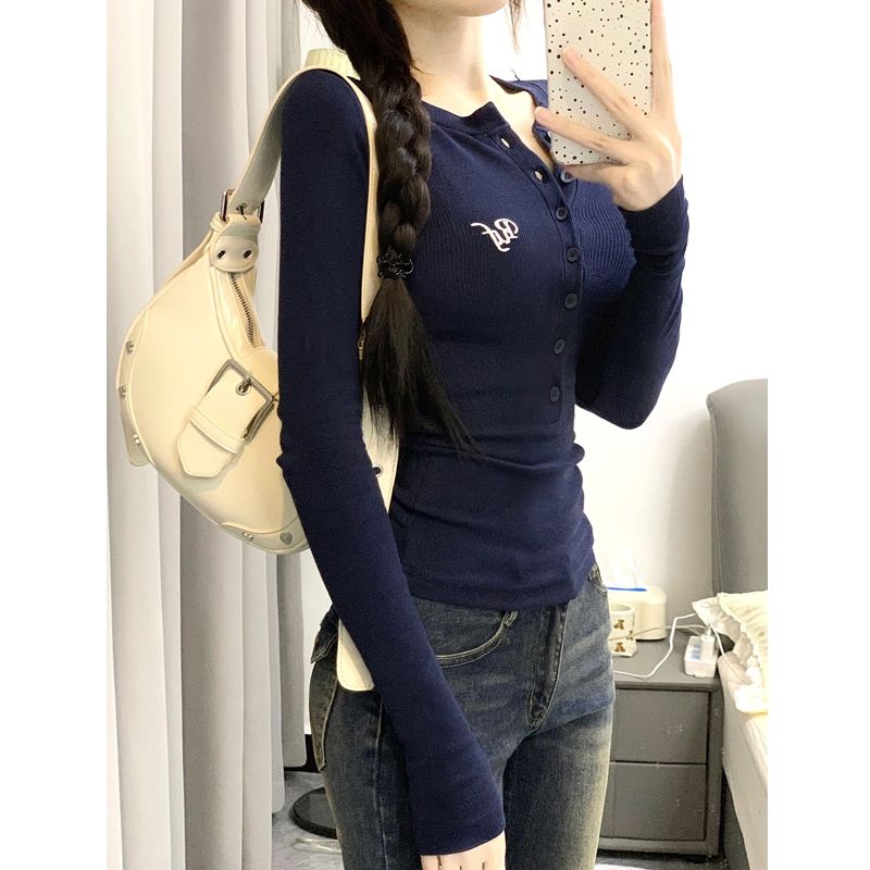 모달 원단 흔들어서 톤 주간 고양이 품질 단추 단추 타이트 티셔츠 여성 가을 기본 셔츠 달콤한 핫걸 맨위