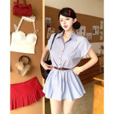 批发2026春夏新款<b class='q'>条纹</b>蓝色衬衫连衣裙女气质收腰显瘦小个子学院风<b class='q'>短裙</b>