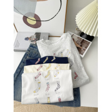 批发ins欧货通勤T恤潮牌春夏2025新款韩版<b class='q'>袜子</b>宽松短袖大T恤上衣