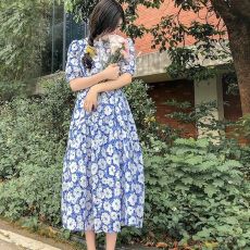 批发已出货 碎花<b class='q'>连衣裙</b>女新款仙女森系袖泡泡袖气质显瘦甜美长款裙子