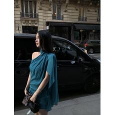 批发Latitude/杨小鹭 <b class='q'>塞</b>纳风信 流光蓝挂脖飘袖连衣裙设计感露肩短裙