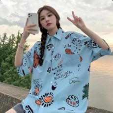 批发跨境爆款2025夏季新款短袖<b class='q'>衬衫</b>女宽松显瘦百搭卡通印花<b class='q'>衬衣</b>外套