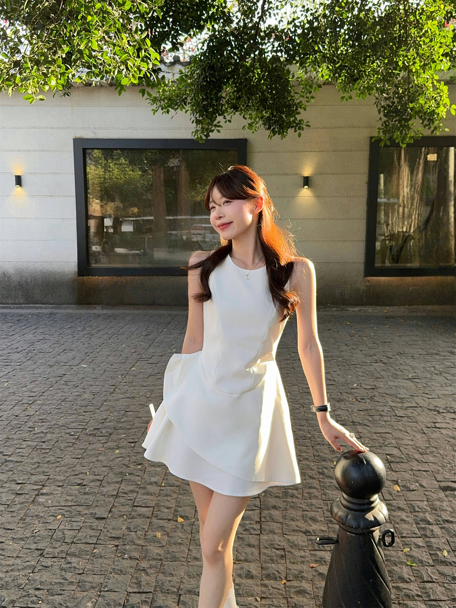 FA24334# 法式赫本风小众设计感不规则立体裁剪无袖花苞连衣裙 服裝批發女裝批發服飾貨源