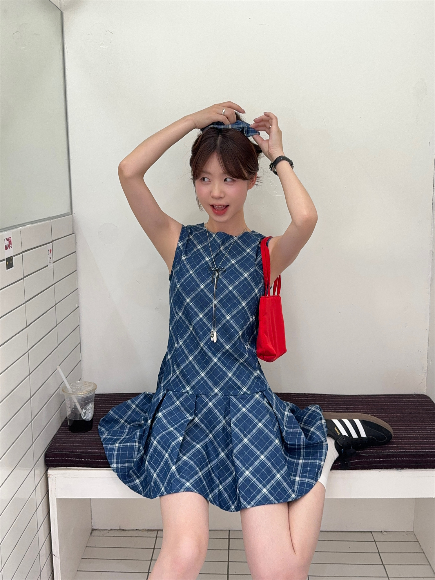 FA24333# 甜辣复古设计感无袖牛仔格子连衣裙+配头巾两件套装 服裝批發女裝批發服飾貨源