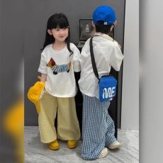 批发韩范痞帅小<b class='q'>男童</b>夏<b class='q'>季</b>套装女孩时尚短袖<b class='q'>T</b><b class='q'>恤</b>长裤兄妹装幼儿园姐弟装5