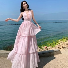 批发实拍<b class='q'>泰国</b>旅游穿搭海岛风生态棉海边度假挂脖露背连衣裙沙滩裙