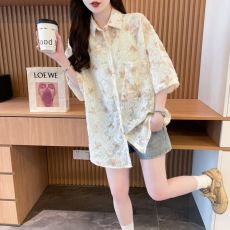 批发实拍原版做工<b class='q'>短袖</b>防晒<b class='q'>衬衫</b>夏季新款时尚休闲宽松外穿超仙洋气上衣