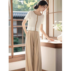 批发女装时髦洋气<b class='q'>套装</b>设计感小众独特时尚显瘦<b class='q'>小香</b>风上衣裤子两件套夏