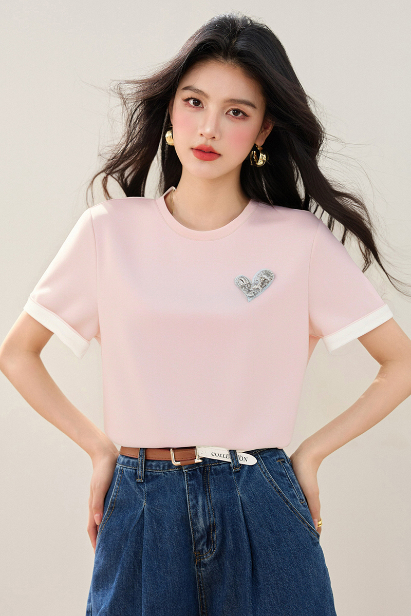하트 못 훈련 반팔 티셔츠 2025 여름 새로운 배색 다용도 여성 인사이드 가져 가라.