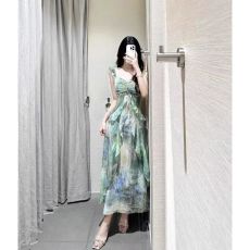 批发度假风印花小飞袖<b class='q'>吊带</b>连衣裙女夏季新款收腰仙女长裙子