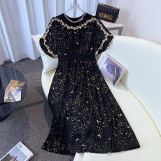 批发实拍大码女装夏季烫金重工拼接花边设计感显瘦中长裙<b class='q'>连衣裙</b>短袖