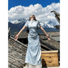 批发蓝色旗袍女2026年夏季新款改良新中式年轻款修身显瘦<b class='q'>连衣裙</b>