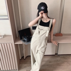 批发实拍休闲工装<b class='q'>背带裤</b>女夏季新款韩版宽松显瘦高腰拖地阔腿连体裤