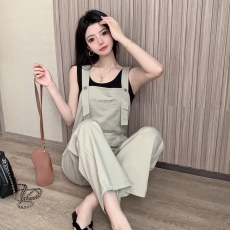 批发实拍休闲工装<b class='q'>背带裤</b>女夏季新款韩版宽松显瘦高腰拖地阔腿连体裤