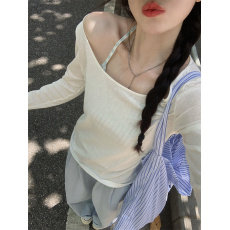 批发实拍<b class='q'>婴儿</b>蓝格子挂脖<b class='q'>吊带</b><b class='q'>背心</b>女夏季韩系修身设计感短款小上衣潮