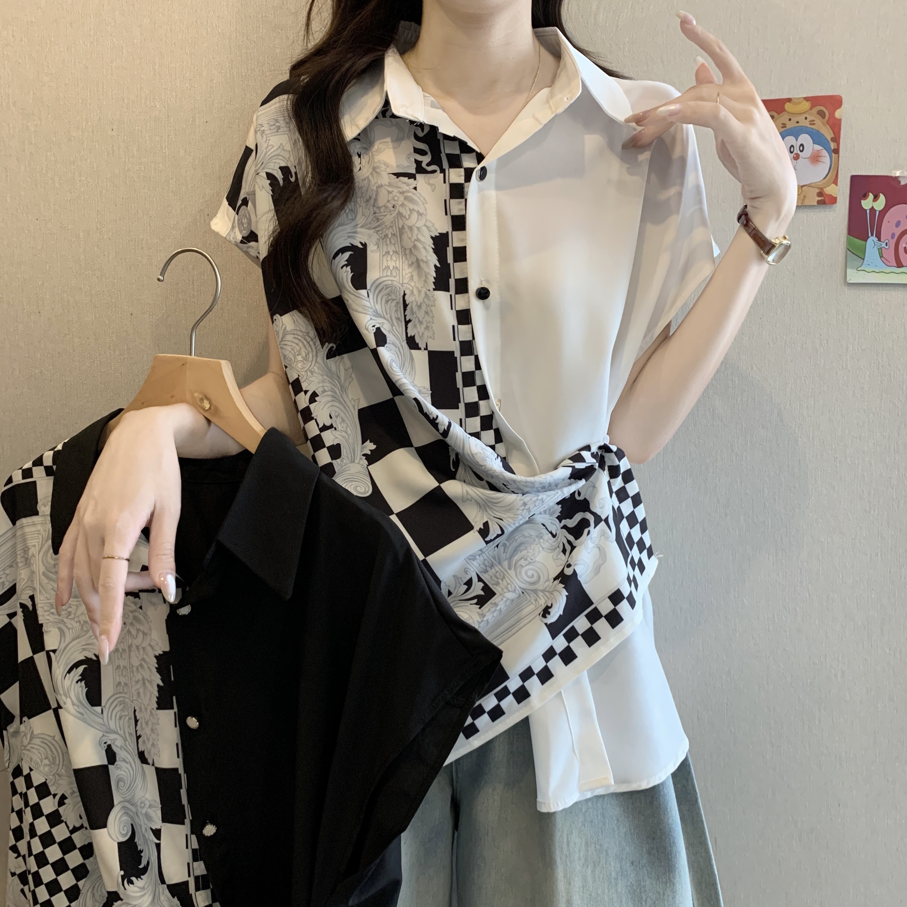 MY7148# 大码高级感水墨棋盘短袖衬衫女夏季胖mm显瘦遮肚子洋气不规则上衣女裝貨源服裝批發