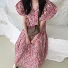 批发韩国东大门2026春夏V领短袖泡泡袖<b class='q'>碎花</b>连衣裙轻柔裙