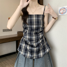 批发实拍实价 新款设计感格子吊带背心女装显瘦小众褶皱收腰无袖