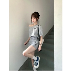 批发灰色运动套装<b class='q'>连衣裙</b>女2025新款超火夏日绝美多巴穿搭小裙子包臀裙