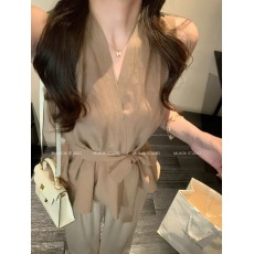 批发现货 休闲百搭设计感V领气质上衣薄款<b class='q'>清凉</b>感小众无袖气质<b class='q'>雪纺衫</b>