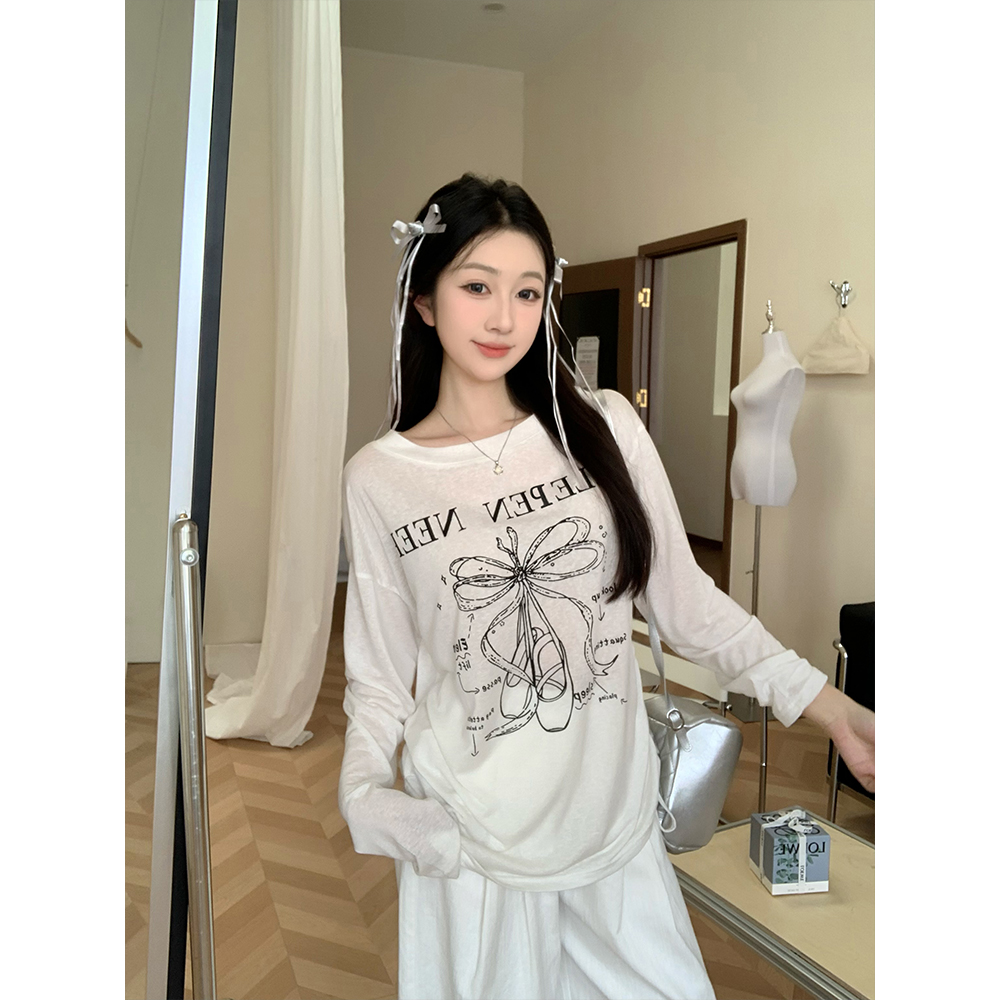 대나무 마디 리브 한 부서 낙서 자외선 차단 블라우스 펌프 Pleat 긴팔 슬림해 보이는 디자인 센스 티셔츠 여성 2026 여름 새로운