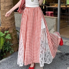 批发韩系甜美蕾丝拼接红色格子半身<b class='q'>裙</b>2025春夏新款学院风大摆a字长<b class='q'>裙</b>