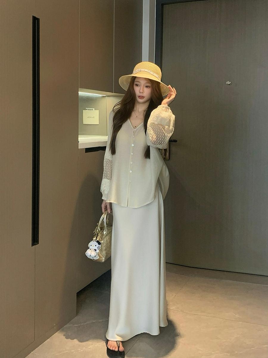 실사 빅 사이즈 여성 의류 자수 V 넥 셔츠 여성 긴 소매 홀로우 아웃 루즈핏 작은 셔츠 고급 센스 새틴 인어 꼬리 스커트