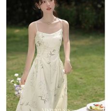 批发茶歇法式气质吊带<b class='q'>连衣裙</b>女2026夏季新款新中式国风收腰显瘦长裙子