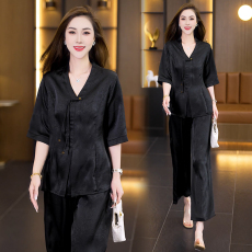 批发实拍2026夏季新款时尚新中式盘扣气质优雅高端设计感套装两件套