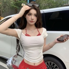 假两件波点挂脖短袖T恤女夏季修身纯欲露背显瘦撞色小众短款上衣