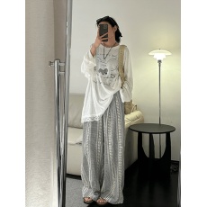 批发<b class='q'>韩国</b>东大门夏季款童话镇绣花格调ins风直筒裤女韩系气质休闲长裤