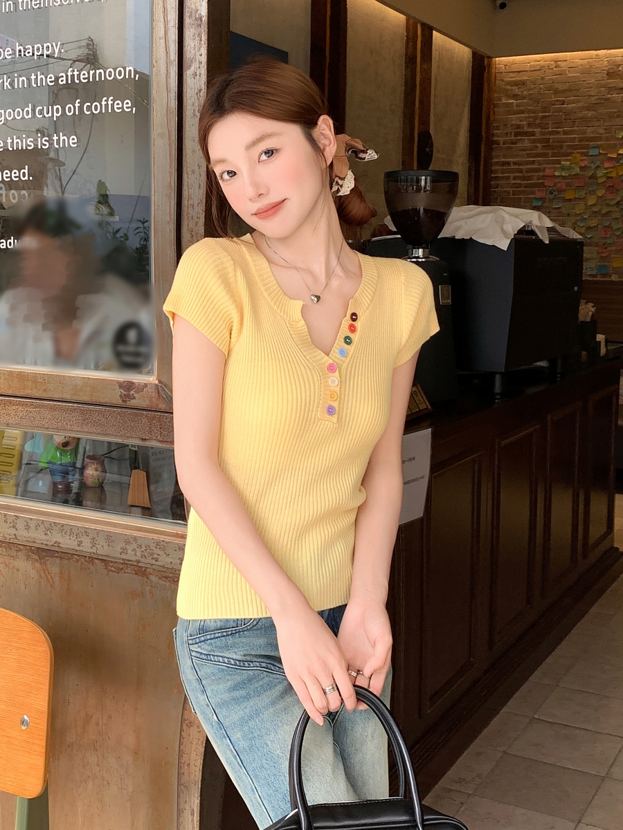 MY7353# 彩色纽扣v领针织衫短袖女t恤新款修身短款内搭上衣女裝貨源服裝批發