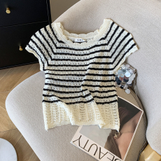 批发实拍 大货 2026夏季新款ins<b class='q'>韩版</b>条纹短袖上衣<b class='q'>T</b><b class='q'>恤</b>镂空冰丝针织衫女