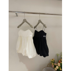 批发法式夏季新款韩系高级感小众小个子无袖娃娃衫吊带背心上衣女ins