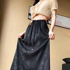 批发新中式国风提花醋酸缎面半身裙女夏季新款松紧高腰垂感a字<b class='q'>长裙</b>子